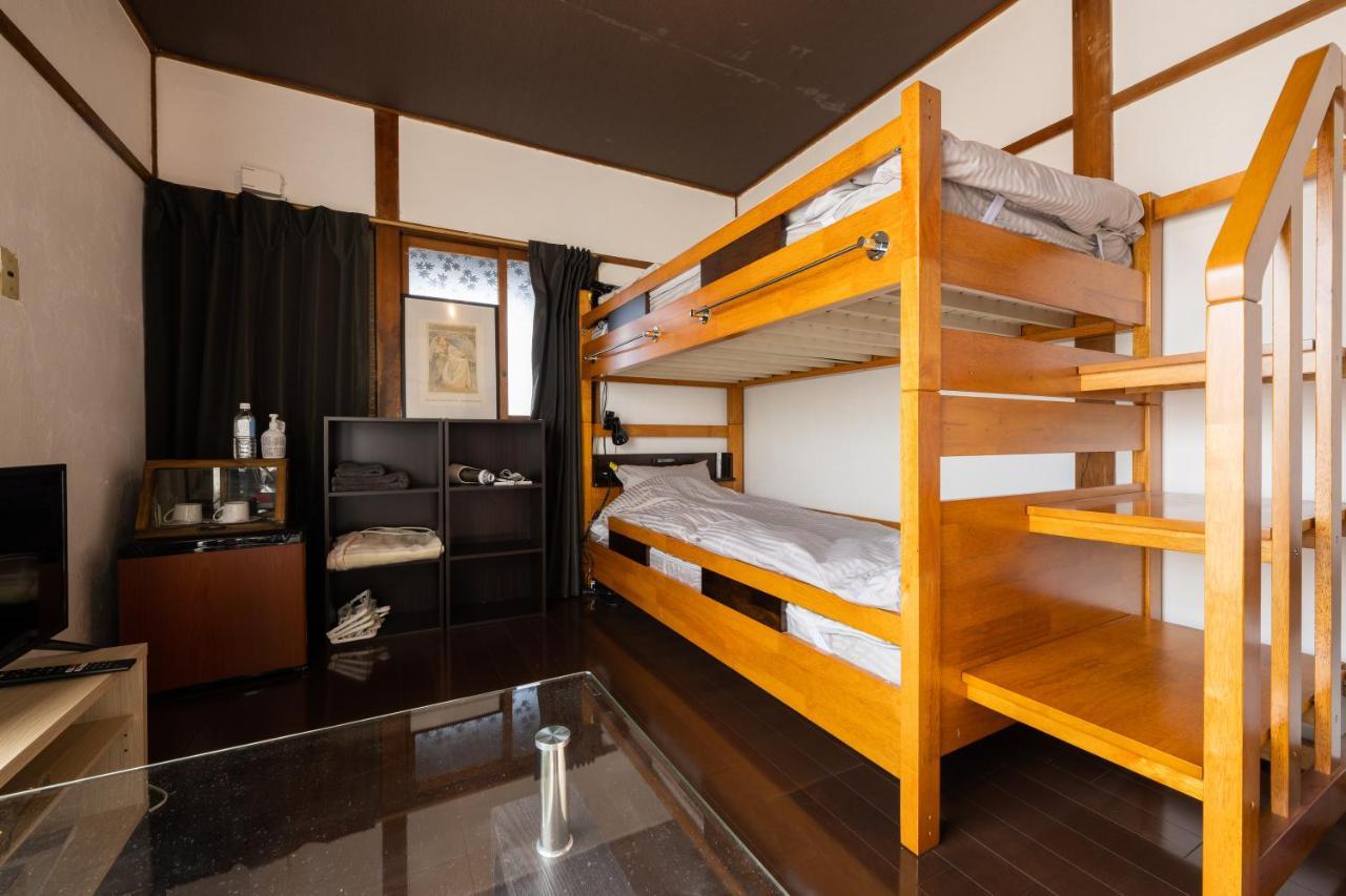 Bed&Cafe Onzo オンゾー Hotel Onomichi Ngoại thất bức ảnh