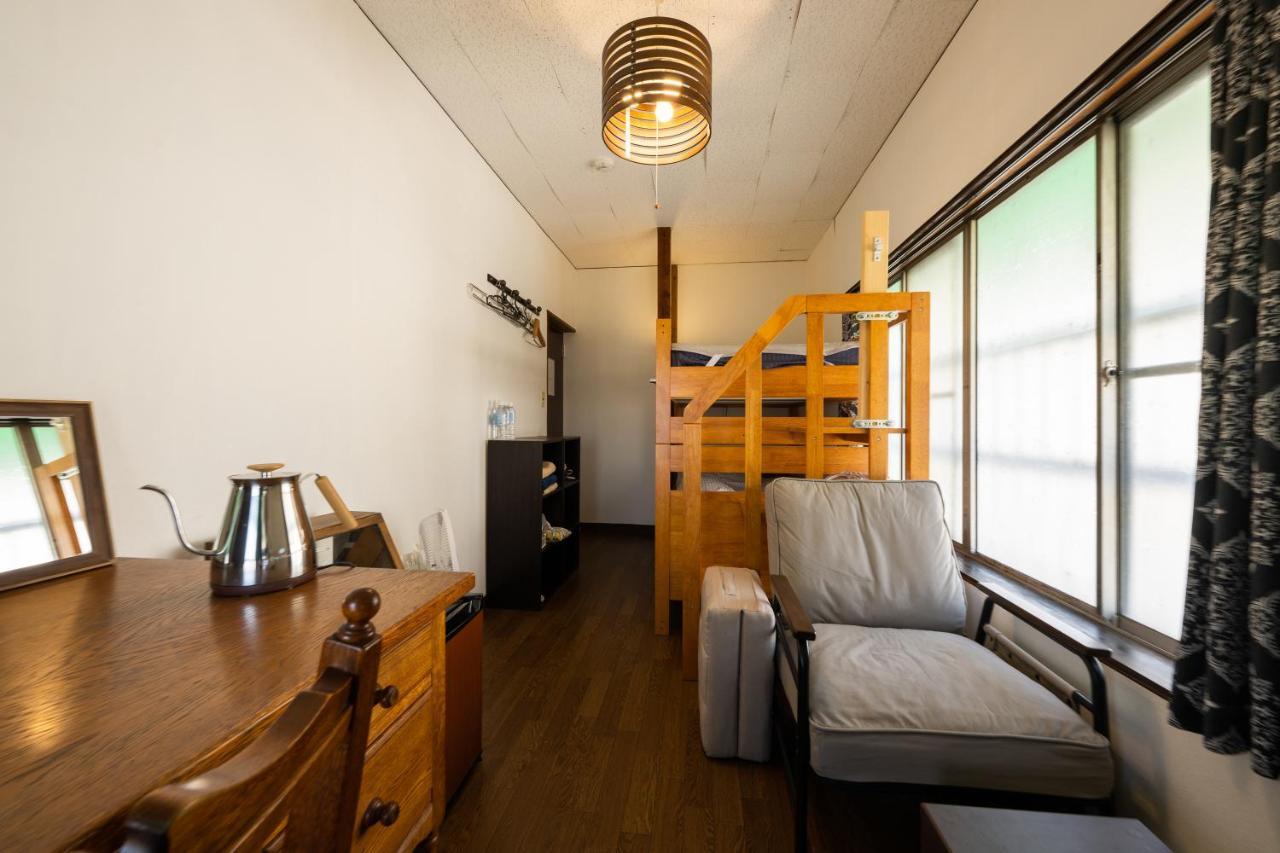 Bed&Cafe Onzo オンゾー Hotel Onomichi Ngoại thất bức ảnh