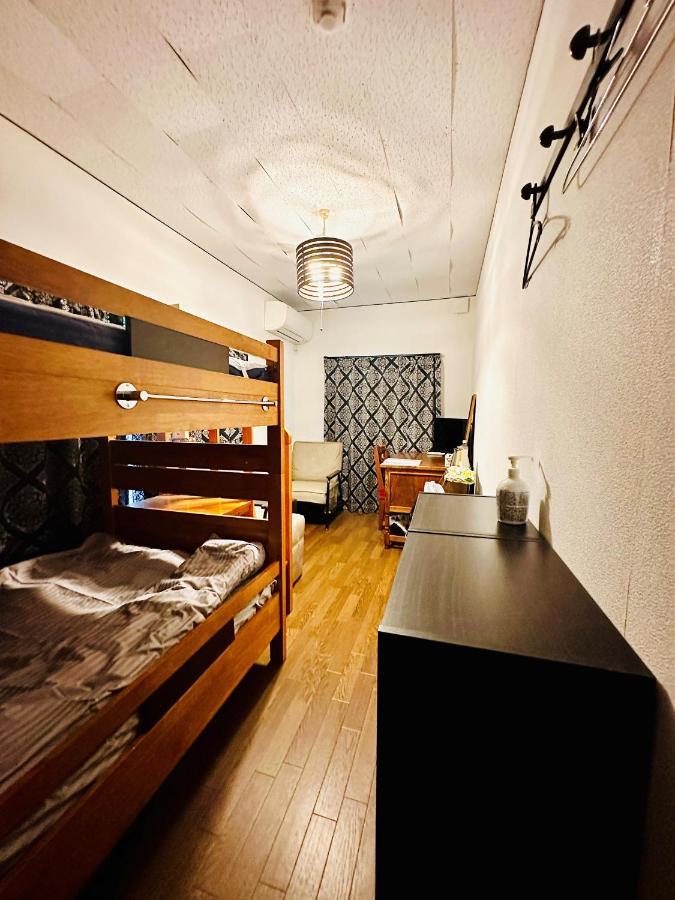 Bed&Cafe Onzo オンゾー Hotel Onomichi Ngoại thất bức ảnh