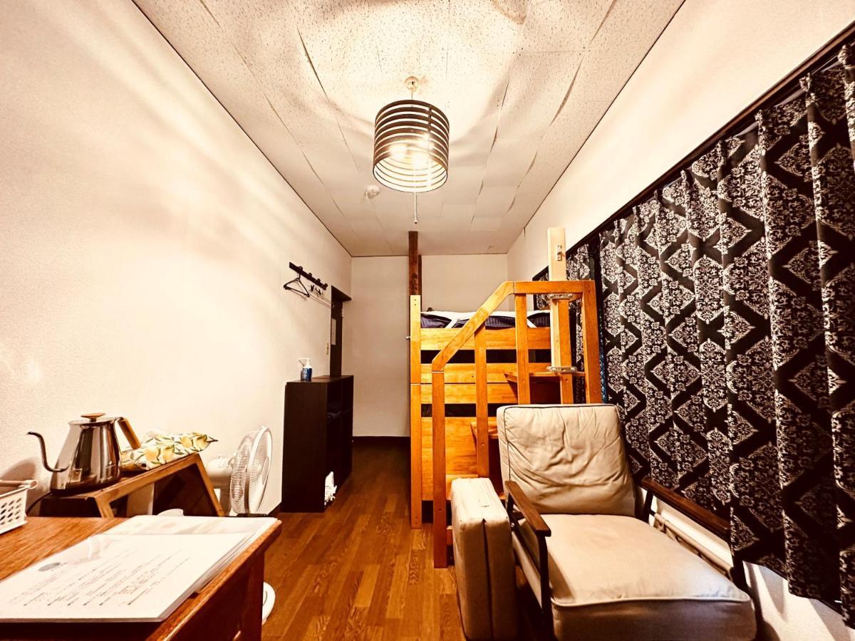 Bed&Cafe Onzo オンゾー Hotel Onomichi Ngoại thất bức ảnh