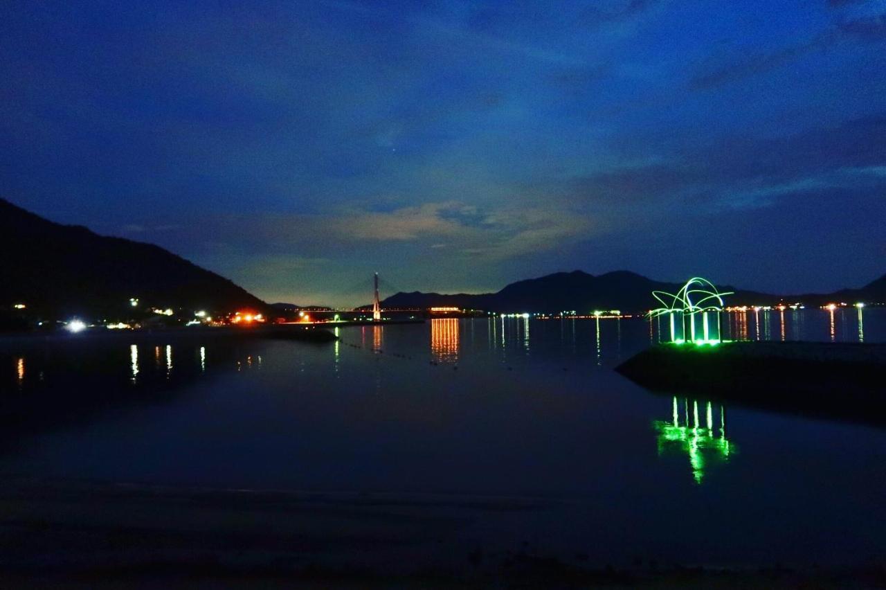 Bed&Cafe Onzo オンゾー Hotel Onomichi Ngoại thất bức ảnh